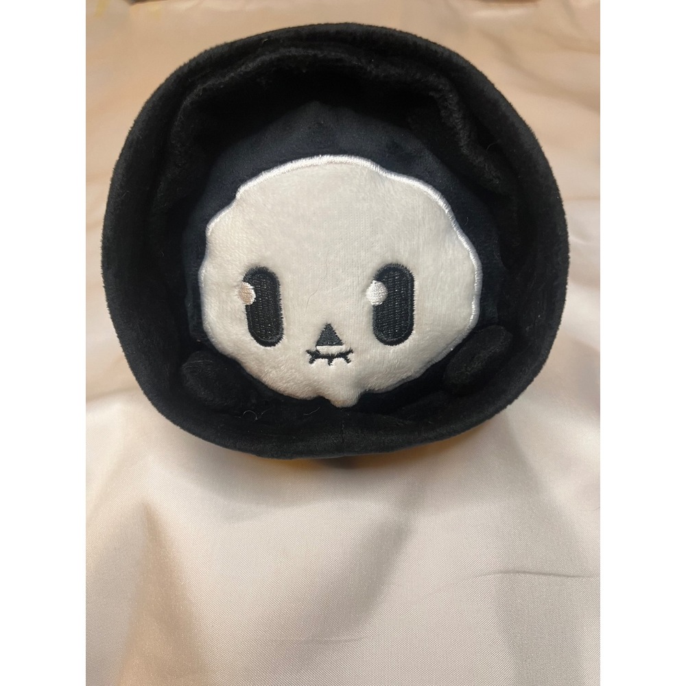 Mochibi Morty the Grim Reaper‎ plush toy in black and white